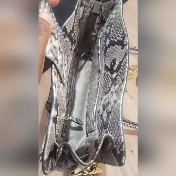 Michael Kors Hamilton Crocco Embossed Python Leather Bag - Picture 9 of 15